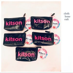 ✨NWT✨ KITSON Los Angeles Vinyl Zip MINI BAG